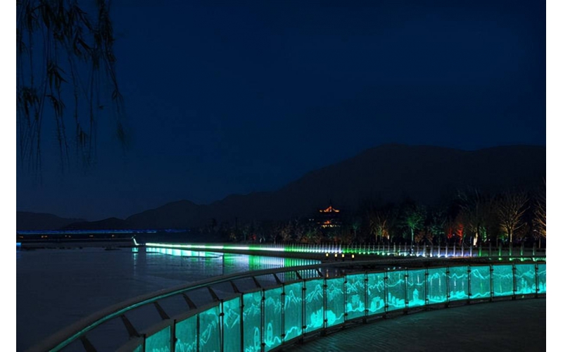 山東原實(shí)科技發(fā)展有限責(zé)任公司：夜景亮化，樓體亮化，景觀照明亮化設(shè)計(jì)是什么？